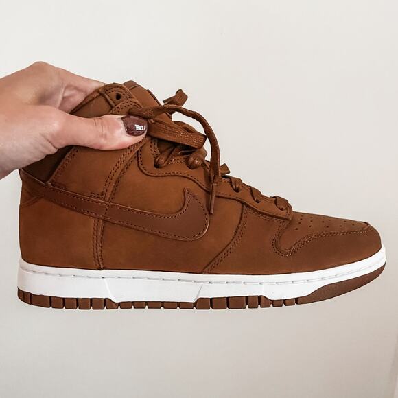 Women's Nike Dunk High Performance Pecan White 7.5 - Picture 1 of 5